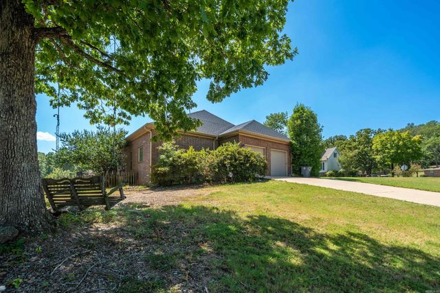 320 Quail Creek Road, Hot Springs, AR 71901