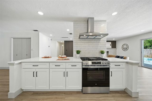 620 NE 21ST, Ocala, FL 34470