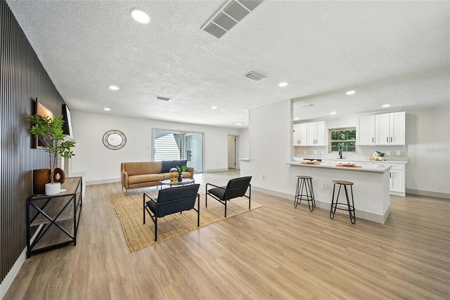 620 NE 21ST, Ocala, FL 34470