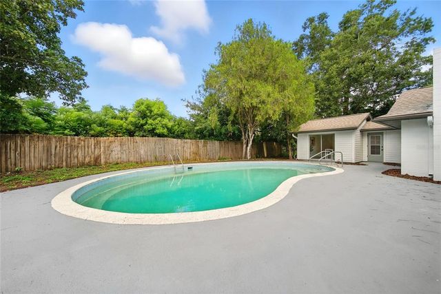 620 NE 21ST, Ocala, FL 34470