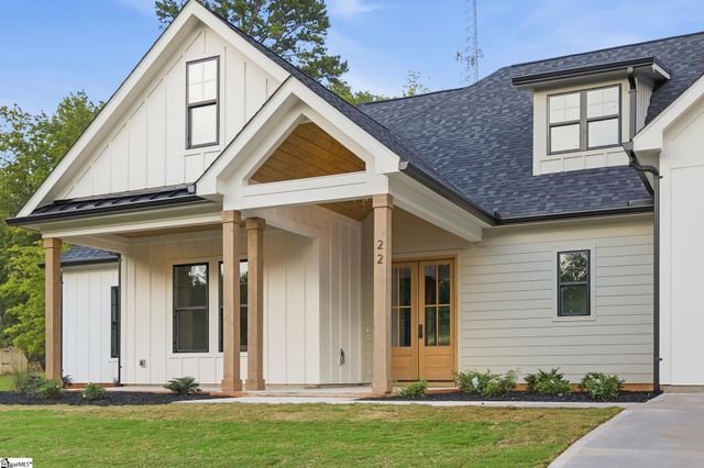 22 Jesse Court, Taylors, SC 29687