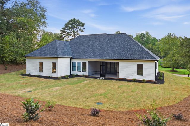 22 Jesse Court, Taylors, SC 29687