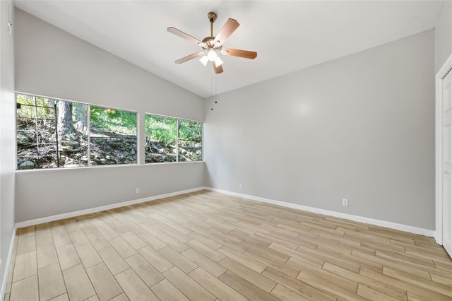 7 Hull Circle DR, Austin, TX 78746
