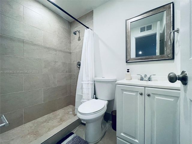 343 Menores Ave 0, Miami, FL 33134