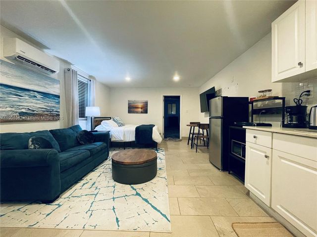 343 Menores Ave 0, Miami, FL 33134