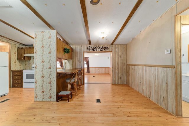 13168 NE 19TH LANE, Silver Springs, FL 34488