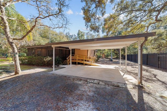 13168 NE 19TH LANE, Silver Springs, FL 34488