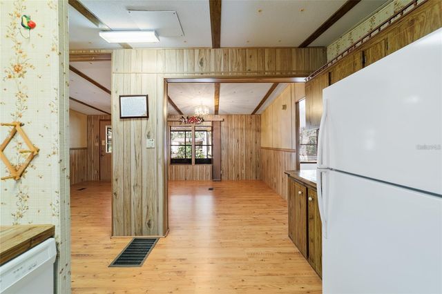 13168 NE 19TH LANE, Silver Springs, FL 34488