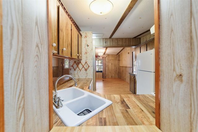 13168 NE 19TH LANE, Silver Springs, FL 34488