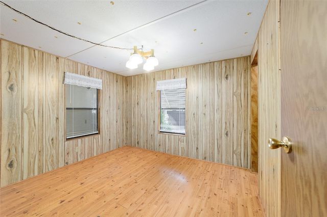 13168 NE 19TH LANE, Silver Springs, FL 34488