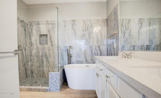 16420 N THOMPSON PEAK Parkway 1043, Scottsdale, AZ 85260