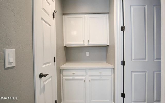 16420 N THOMPSON PEAK Parkway 1043, Scottsdale, AZ 85260