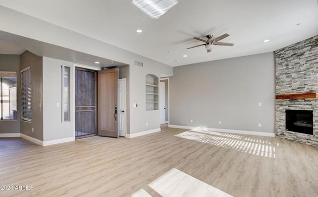 16420 N THOMPSON PEAK Parkway 1043, Scottsdale, AZ 85260