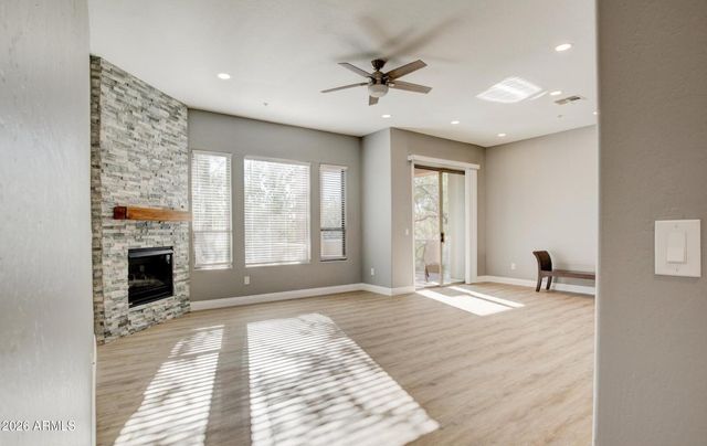 16420 N THOMPSON PEAK Parkway 1043, Scottsdale, AZ 85260