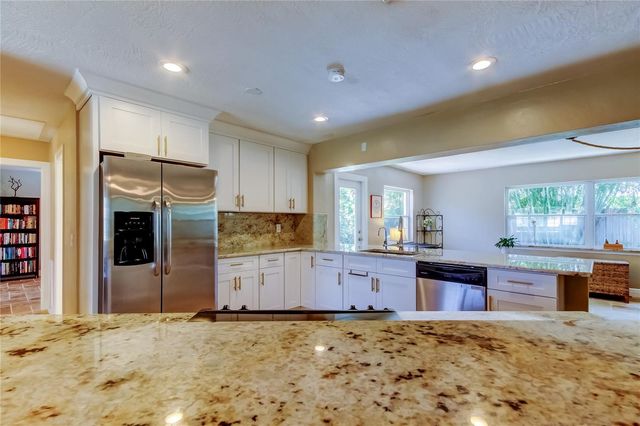 4174 14TH LANE NE, St Petersburg, FL 33703