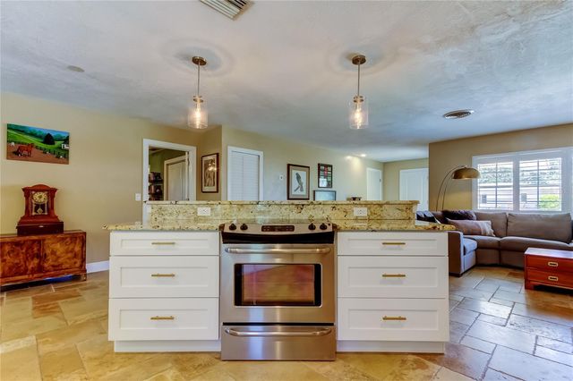 4174 14TH LANE NE, St Petersburg, FL 33703