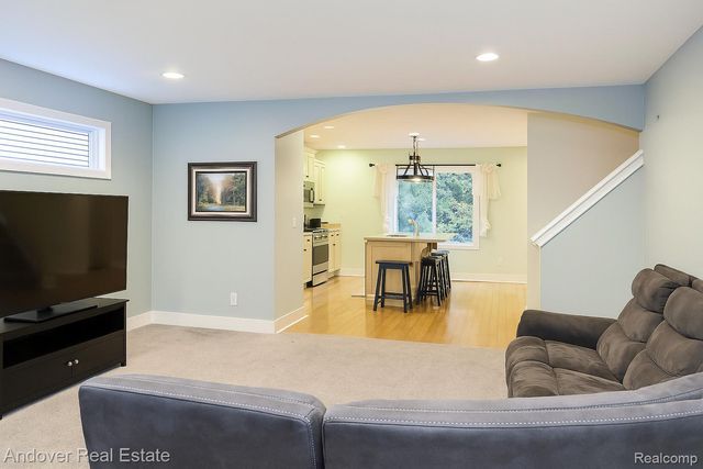 13300 Patchin Drive, Crockery Township, MI 49448