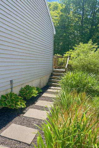 13300 Patchin Drive, Crockery Township, MI 49448