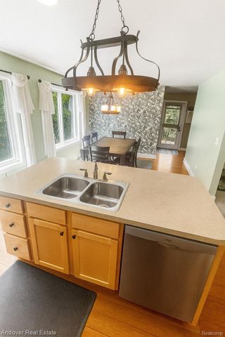 13300 Patchin Drive, Crockery Township, MI 49448