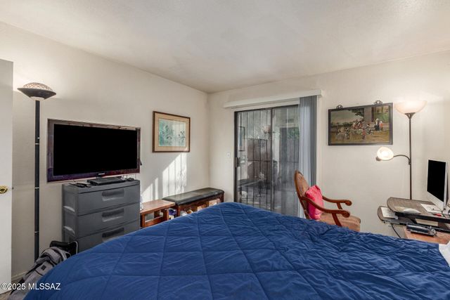 1917 W La Osa Drive, Tucson, AZ 85705