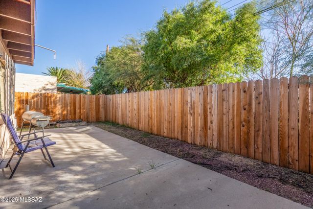 1917 W La Osa Drive, Tucson, AZ 85705