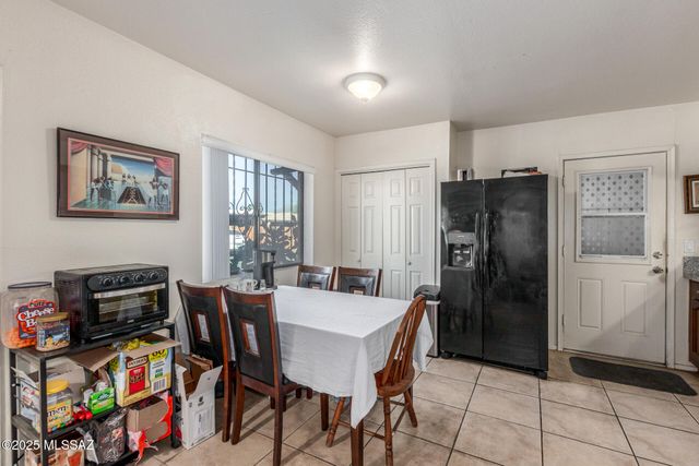 1917 W La Osa Drive, Tucson, AZ 85705