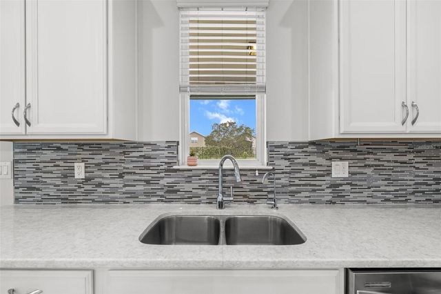 4515 ROLLING GREEN DRIVE, Wesley Chapel, FL 33543