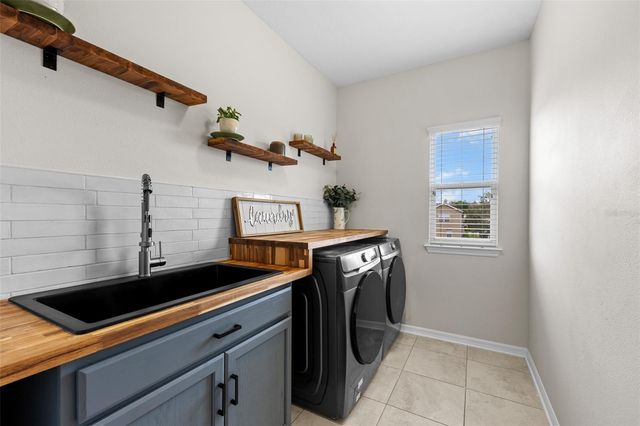 4515 ROLLING GREEN DRIVE, Wesley Chapel, FL 33543