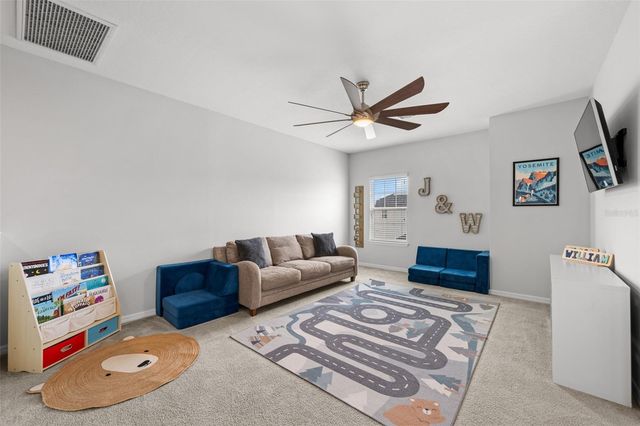 4515 ROLLING GREEN DRIVE, Wesley Chapel, FL 33543