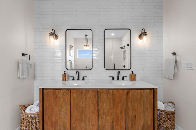 4515 ROLLING GREEN DRIVE, Wesley Chapel, FL 33543