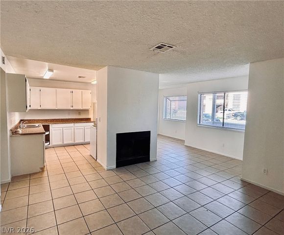 6217 Yerba Lane A, Las Vegas, NV 89108