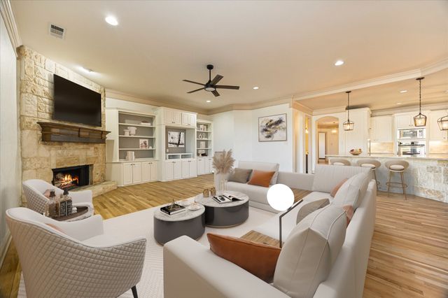 164 Stoneleigh Drive, Heath, TX 75032