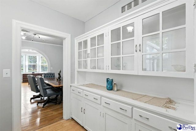 1007 W Palmetto St, Florence, SC 29501