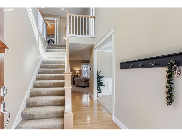3782 Nw HILTON HEAD Ter, Portland, OR 97229