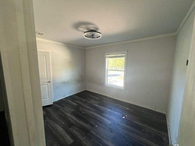 705 W Pierce Street, Winters, TX 79567