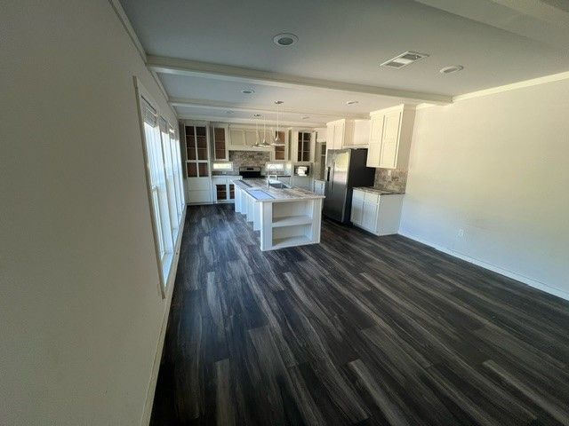 705 W Pierce Street, Winters, TX 79567