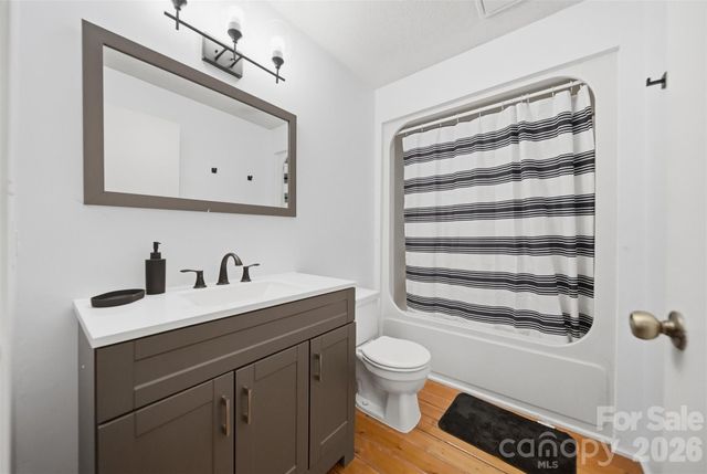 255 Wildwood Road, Lenoir, NC 28645