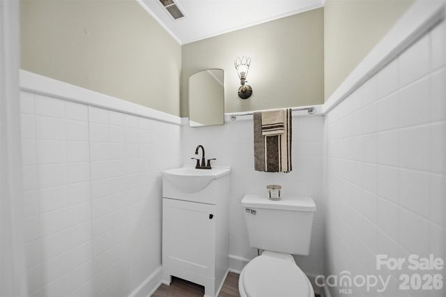 255 Wildwood Road, Lenoir, NC 28645