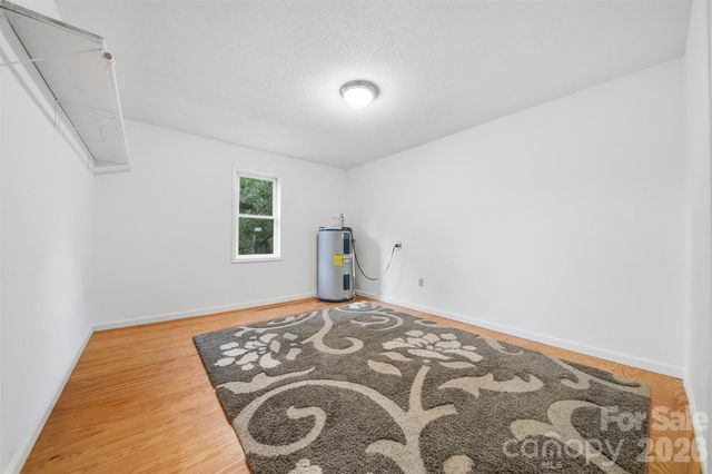 255 Wildwood Road, Lenoir, NC 28645