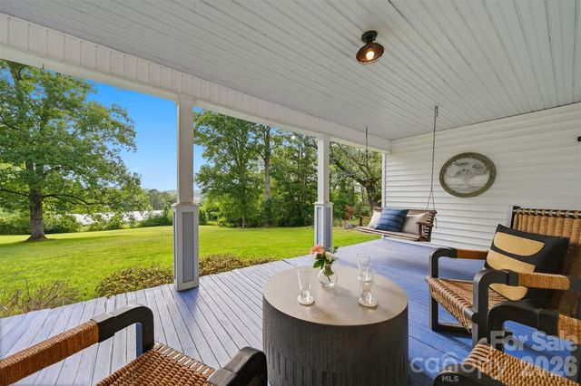 255 Wildwood Road, Lenoir, NC 28645