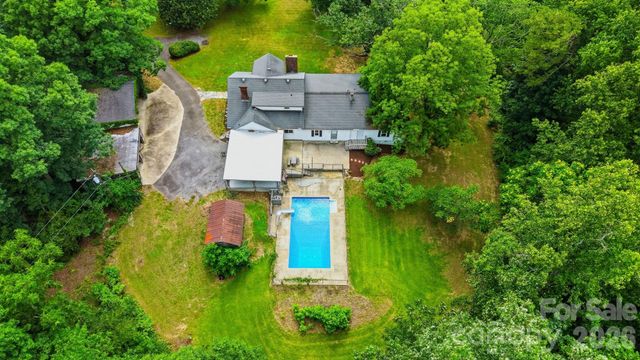 255 Wildwood Road, Lenoir, NC 28645