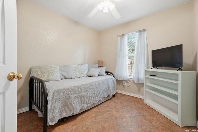 514 N Sixth, Fulton, TX 78358