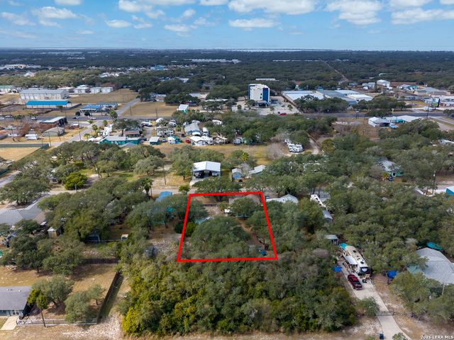 514 N Sixth, Fulton, TX 78358