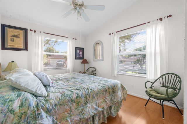 5260 Grande Palm Circle, Delray Beach, FL 33484