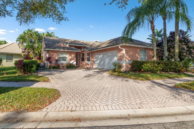 5260 Grande Palm Circle, Delray Beach, FL 33484