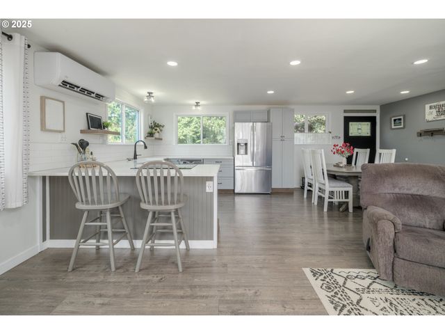 35443 WILEY Ln, Astoria, OR 97103