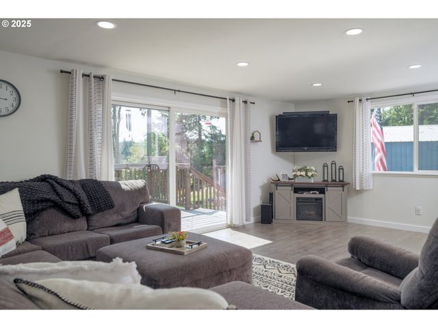 35443 WILEY Ln, Astoria, OR 97103