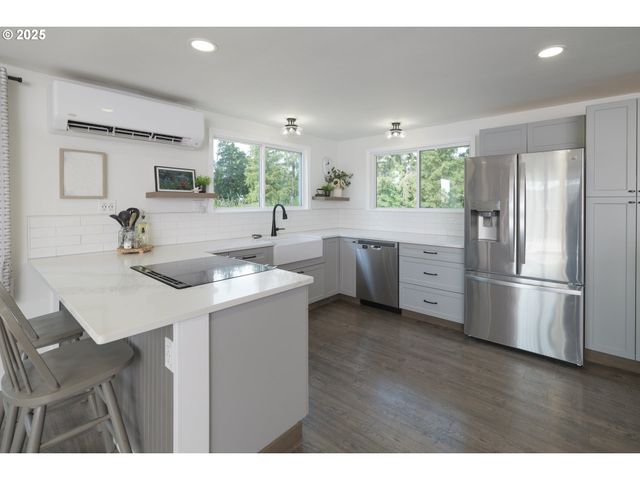 35443 WILEY Ln, Astoria, OR 97103