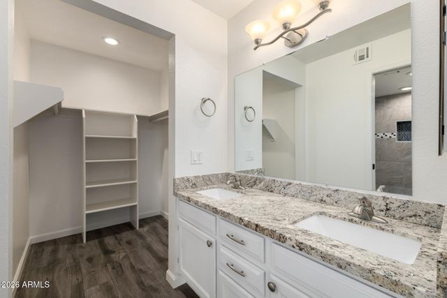 9275 E MISSION Lane 207, Scottsdale, AZ 85258