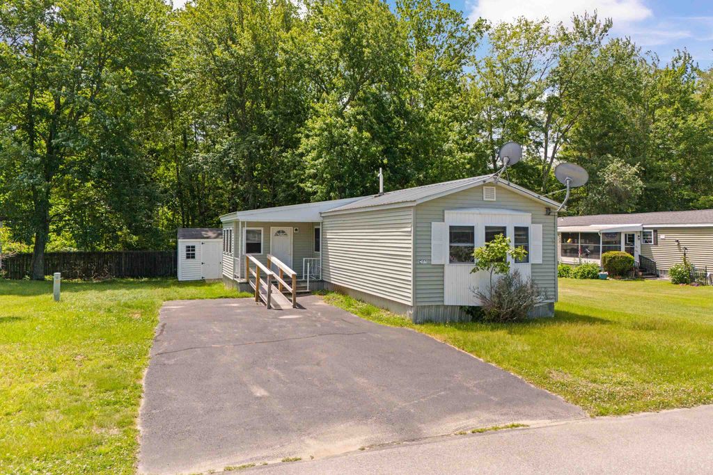 290 Calef Hwy Unit C12, Epping, NH 03042